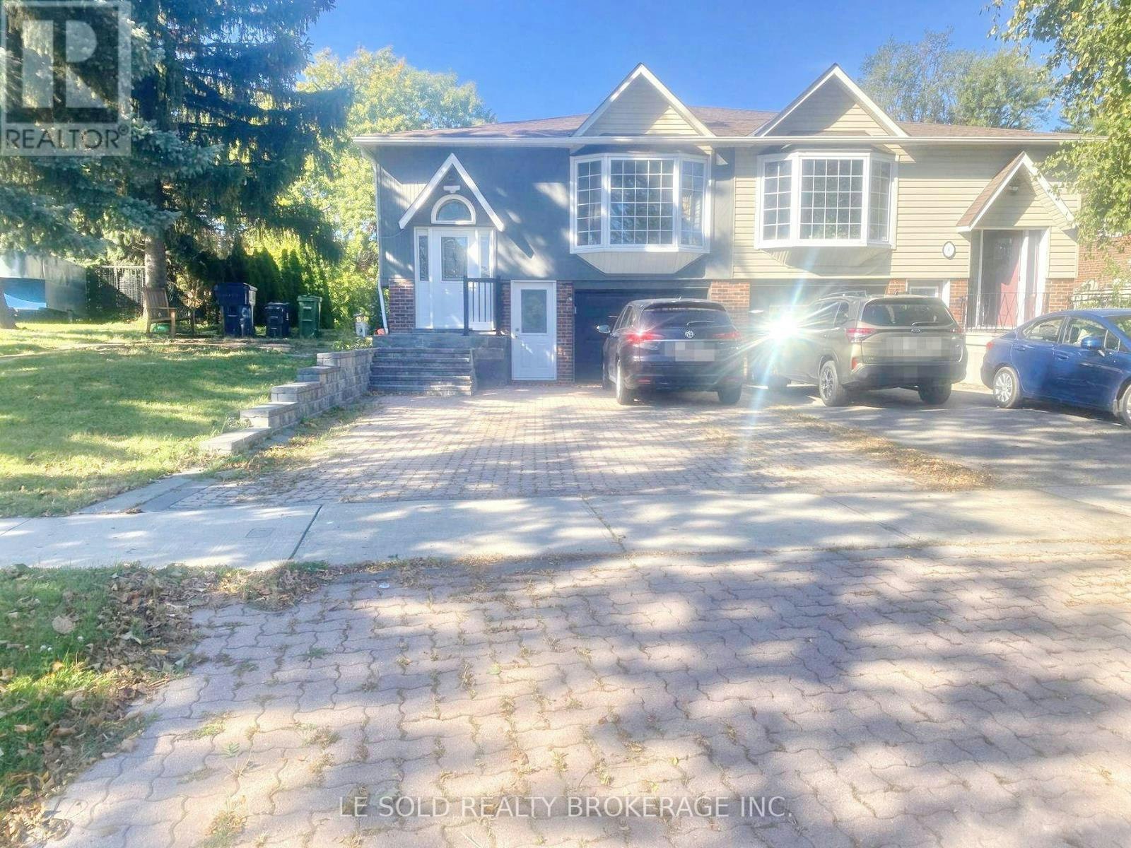 UPPER-2 Chipwood Crescent, Toronto, ON, M2J 3X7