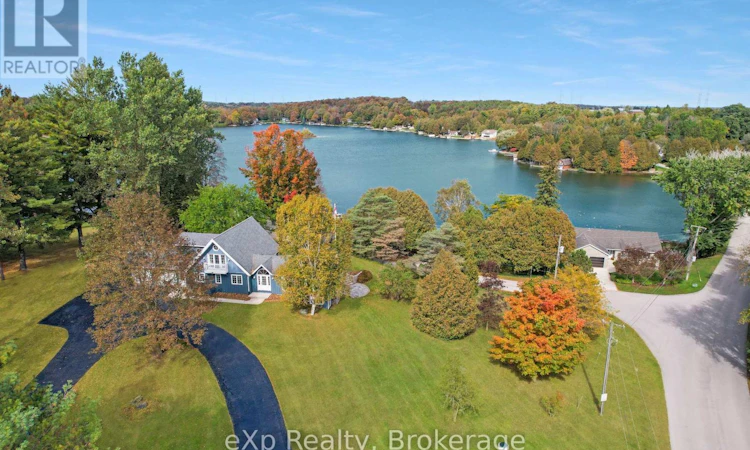 220 Lake Rosalind 2a Road
