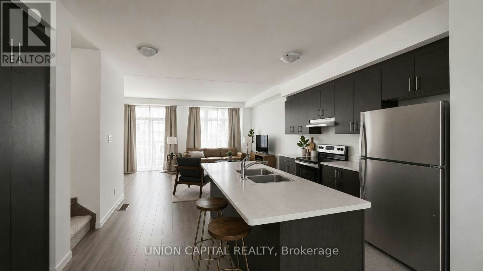 1984 Wilson Road N, Oshawa, ON, L1H 7K5 - 4