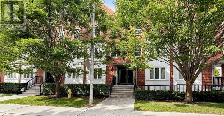 2-76 Munro Street, Toronto, ON, M4M 2S9 - 2