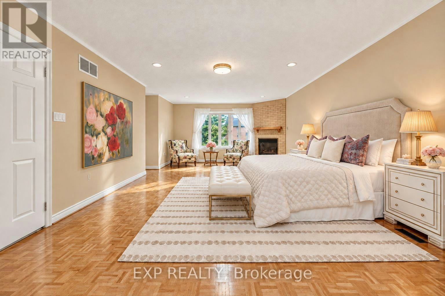 2 Shallmar Gardens, Richmond Hill, ON, L4B 3G4 - 22