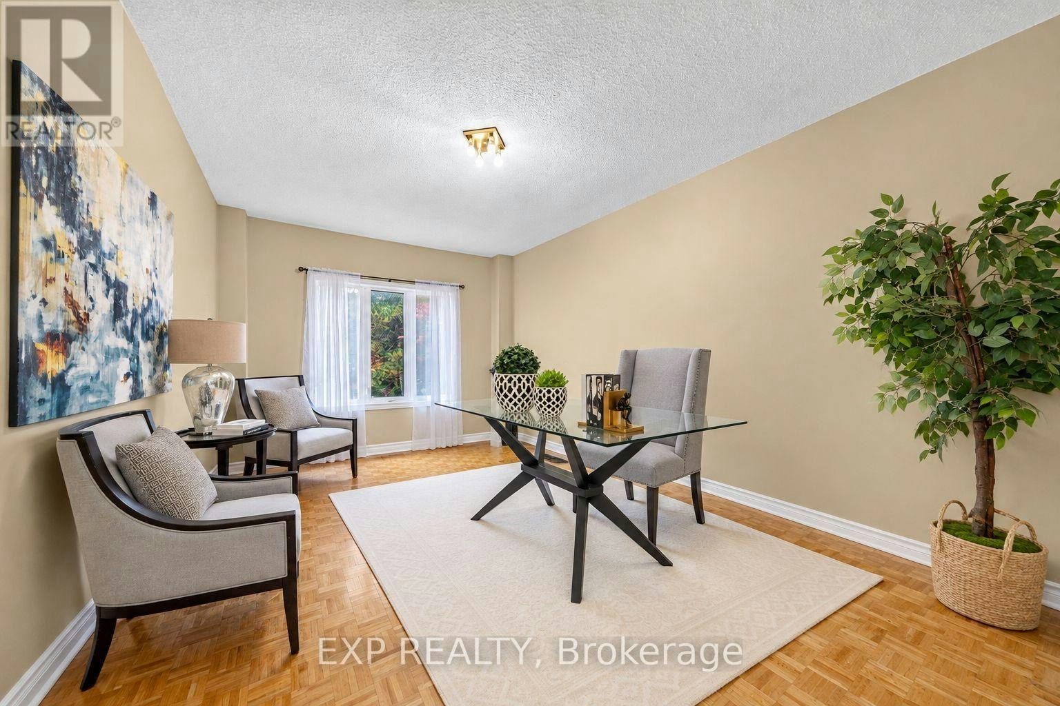 2 Shallmar Gardens, Richmond Hill, ON, L4B 3G4 - 20