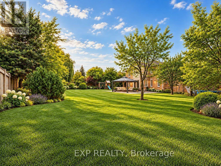 2 Shallmar Gardens, Richmond Hill, ON, L4B 3G4 - 36