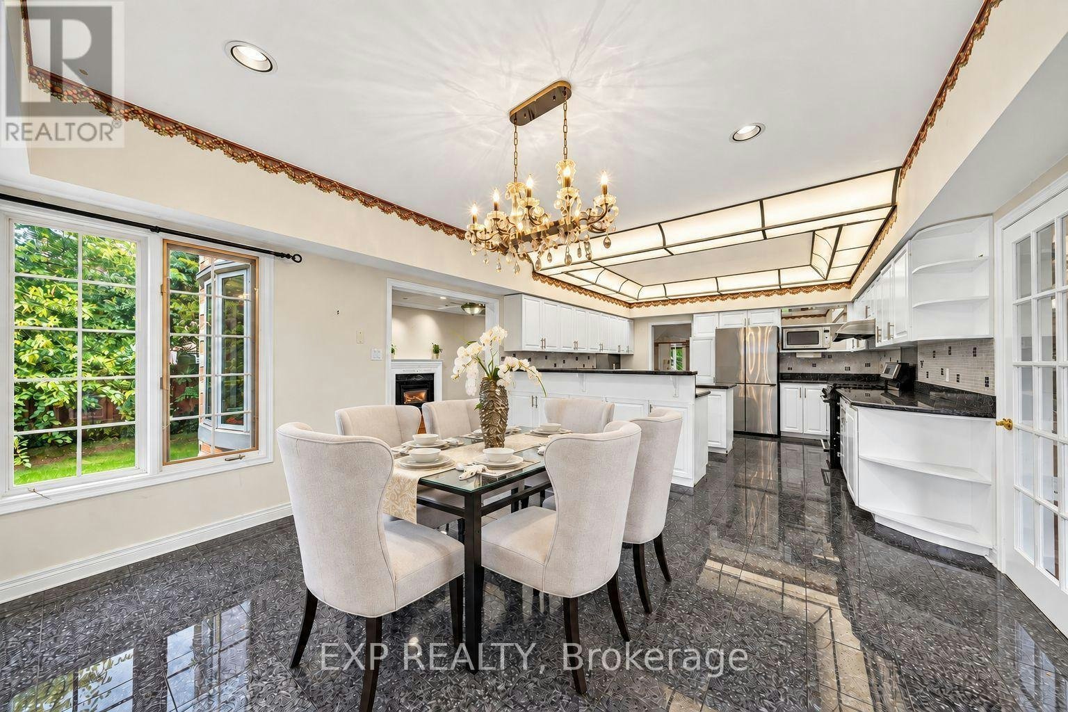 2 Shallmar Gardens, Richmond Hill, ON, L4B 3G4 - 14