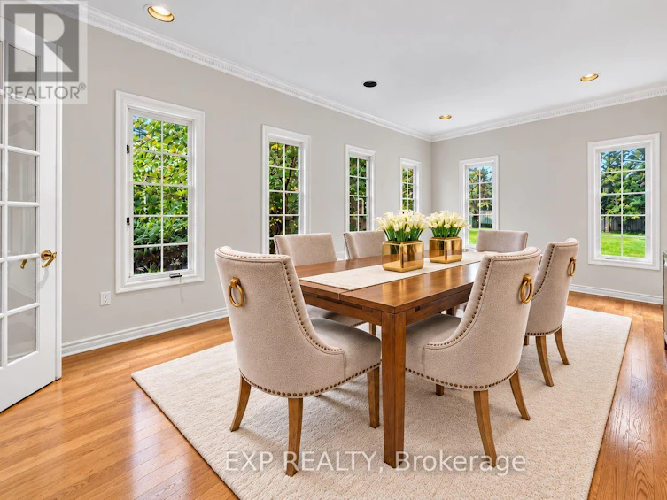 2 Shallmar Gardens, Richmond Hill, ON, L4B 3G4 - 10