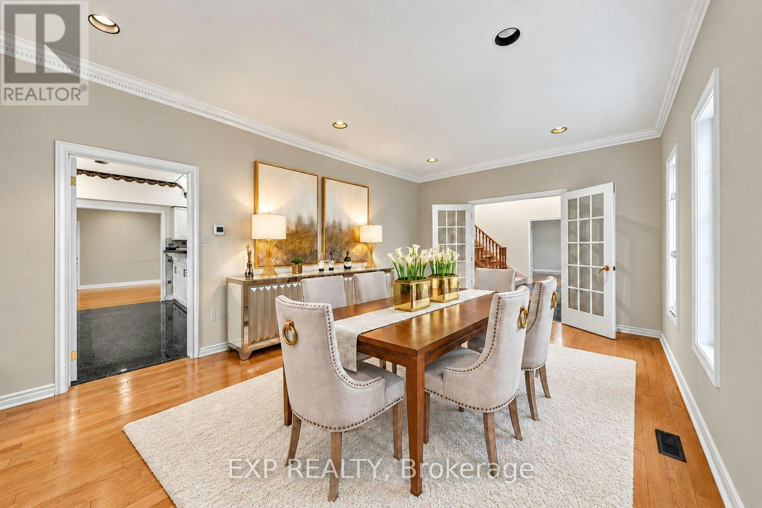 2 Shallmar Gardens, Richmond Hill, ON, L4B 3G4 - 8