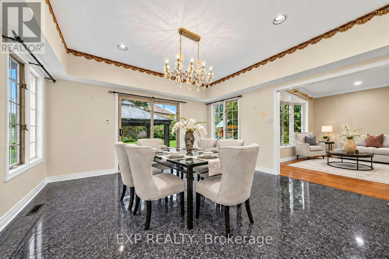 2 Shallmar Gardens, Richmond Hill, ON, L4B 3G4 - 15