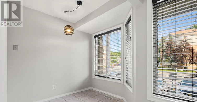 1665 Locksley Lane, Ottawa, ON, K1J 1B6 - 7