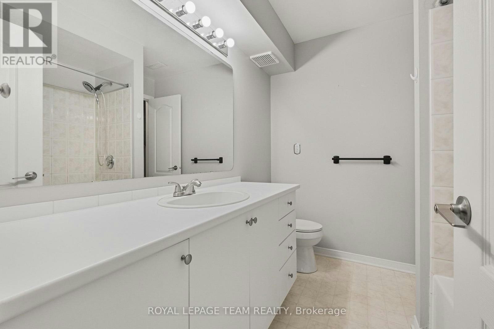 1665 Locksley Lane, Ottawa, ON, K1J 1B6 - 26