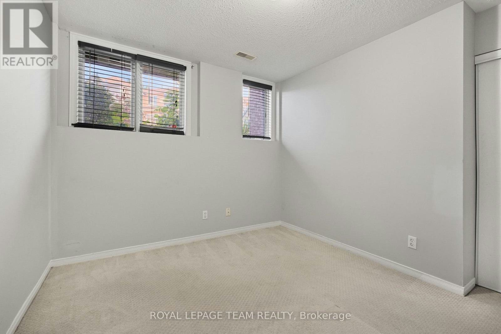1665 Locksley Lane, Ottawa, ON, K1J 1B6 - 22