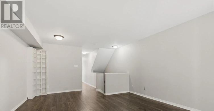 1665 Locksley Lane, Ottawa, ON, K1J 1B6 - 18