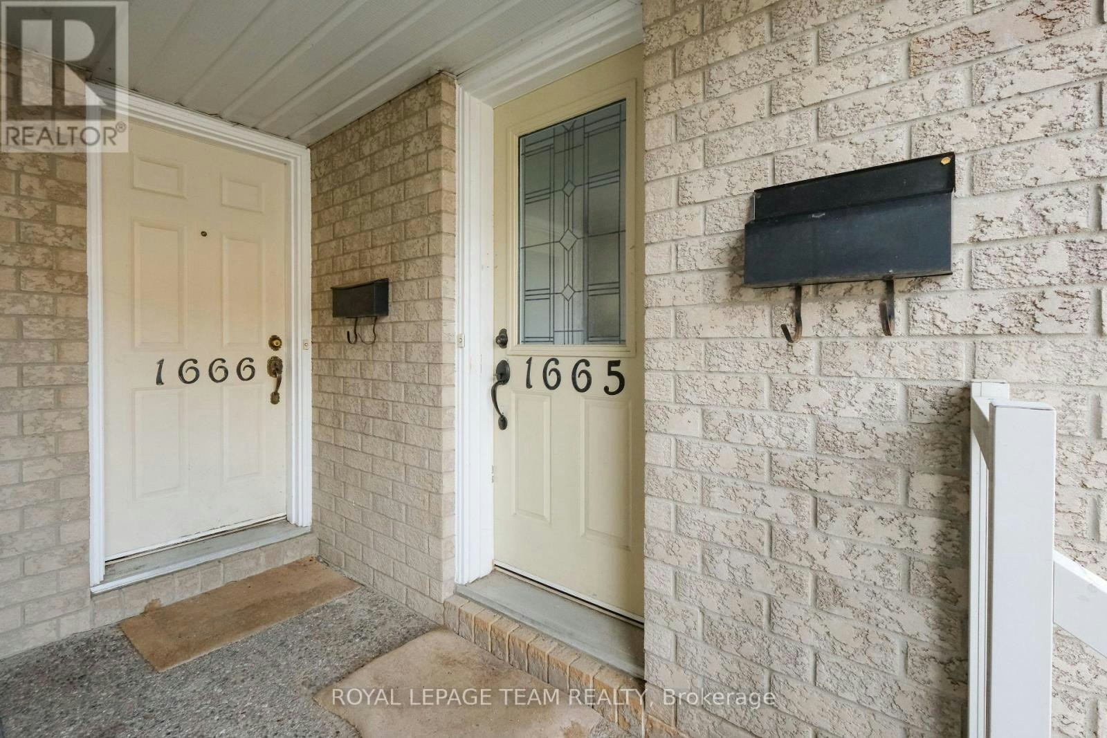 1665 Locksley Lane, Ottawa, ON, K1J 1B6 - 5