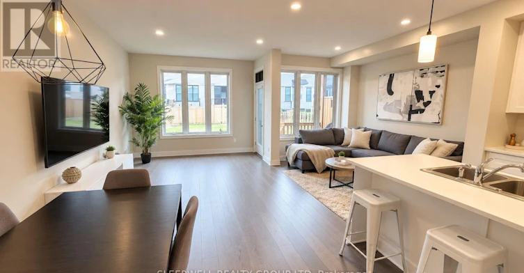 1204 Cavallo Street, Ottawa, ON, K2S 0Z4 - 3
