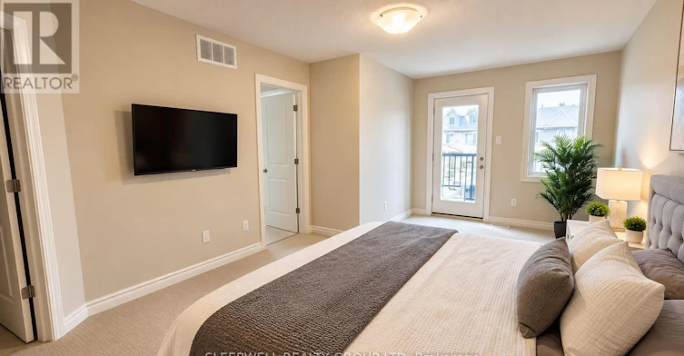 1204 Cavallo Street, Ottawa, ON, K2S 0Z4 - 9