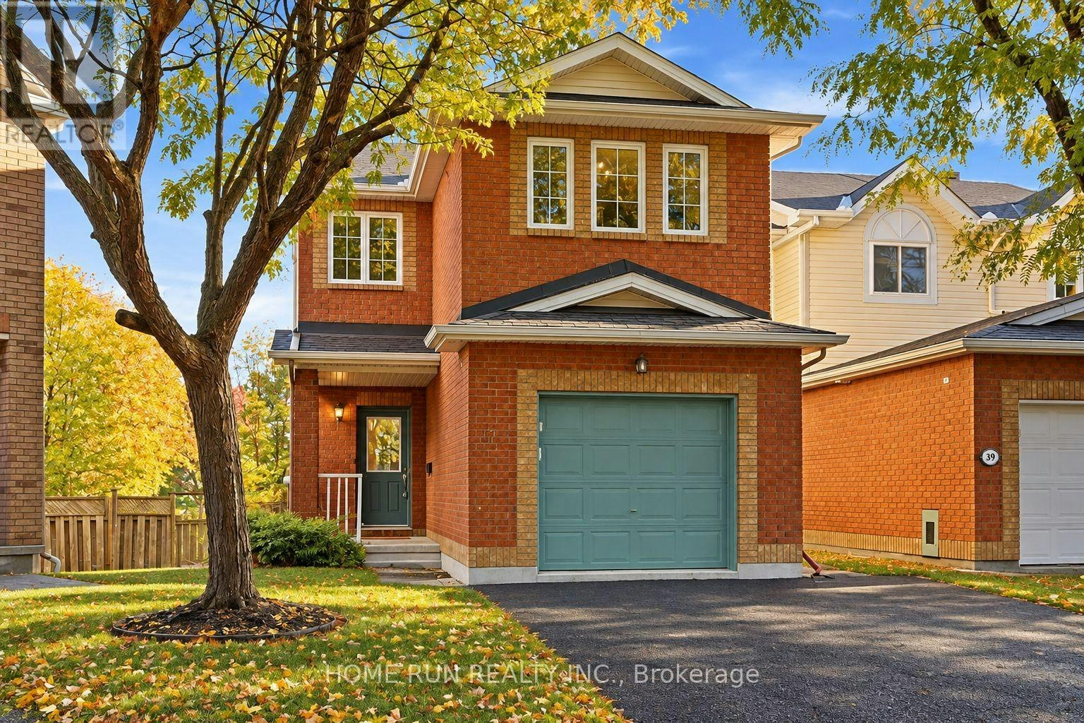 37 Tobermory Crescent, Ottawa, ON, K2K 2S2