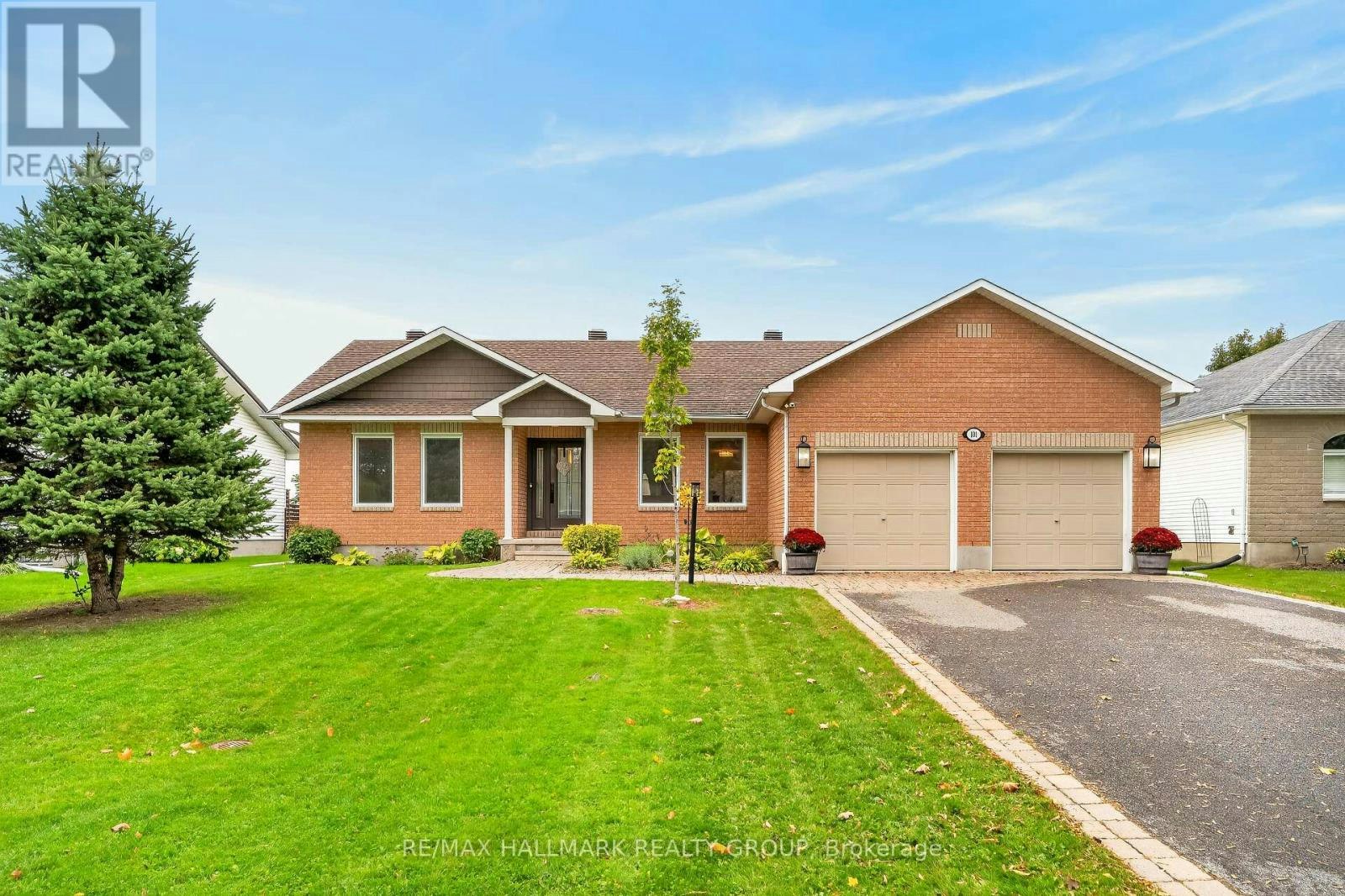 101 Queen Charlotte Street, Ottawa, ON, K0A 2Z0