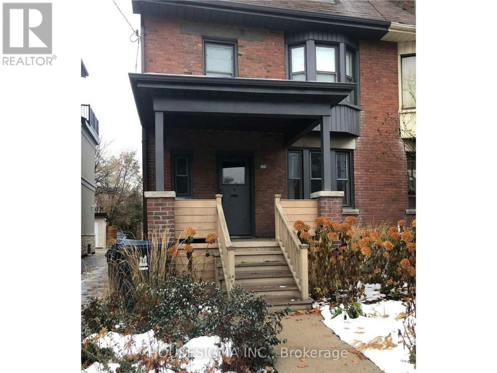 529 Runnymede Road, Toronto, ON, M6S 2Z8