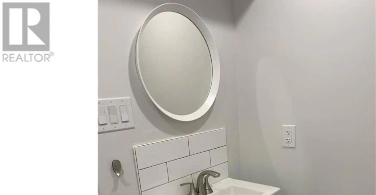 529 Runnymede Road, Toronto, ON, M6S 2Z8 - 9