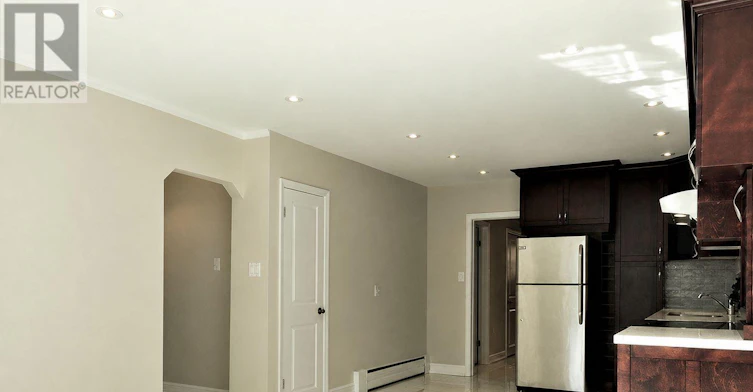 2-42 Emerald Crescent, Toronto, ON, M8V 2B6 - 3