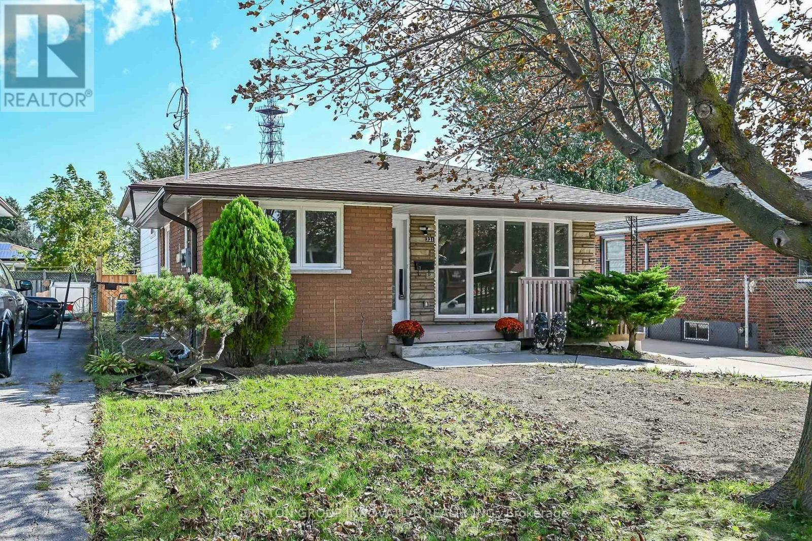331 17th Street EAST, Hamilton, ON, L9A 4M9