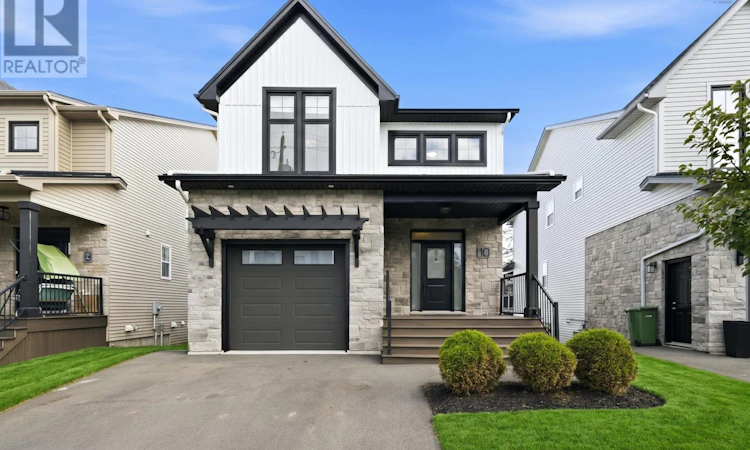 10 Talus Avenue
