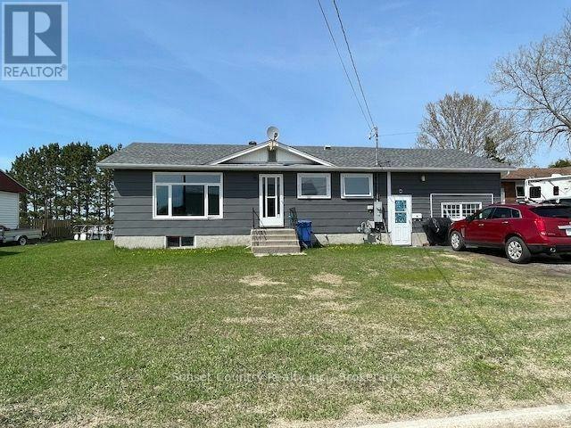 305 Pioneer Street, Dryden, ON, P8N 2S5