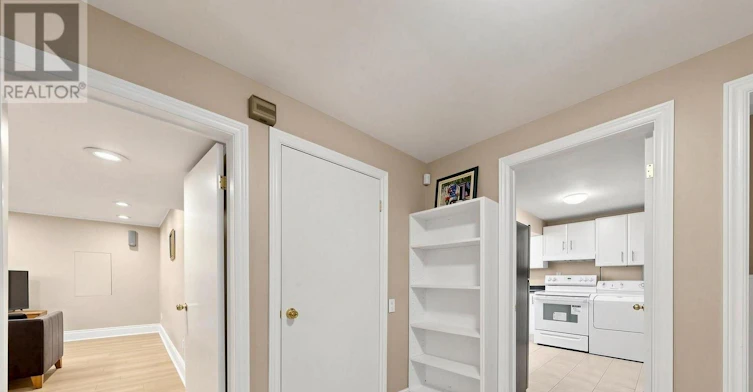 39 Shenstone(basement Road, Toronto, ON, M2R 3B3 - 7