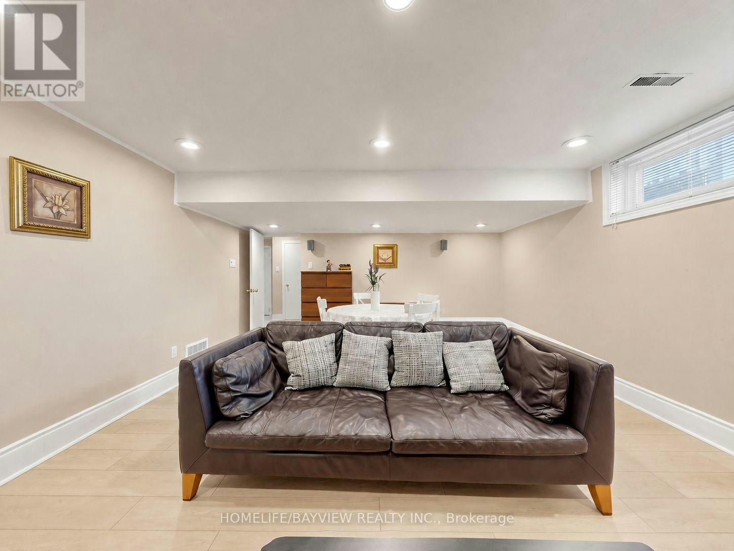 39 Shenstone(basement Road, Toronto, ON, M2R 3B3 - 13
