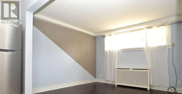 1-42 Emerald Crescent, Toronto, ON, M8V 2B6 - 7