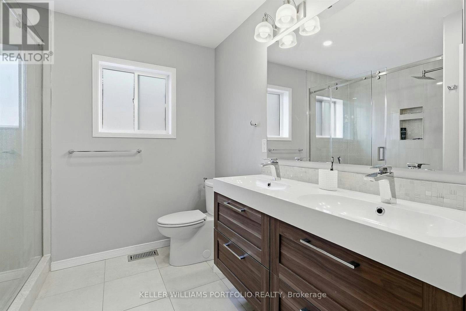5723 Keldrew Avenue, Mississauga, ON, L5M 7B9 - 26