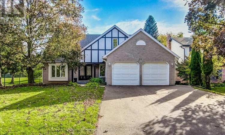 22 Daffodil Crescent