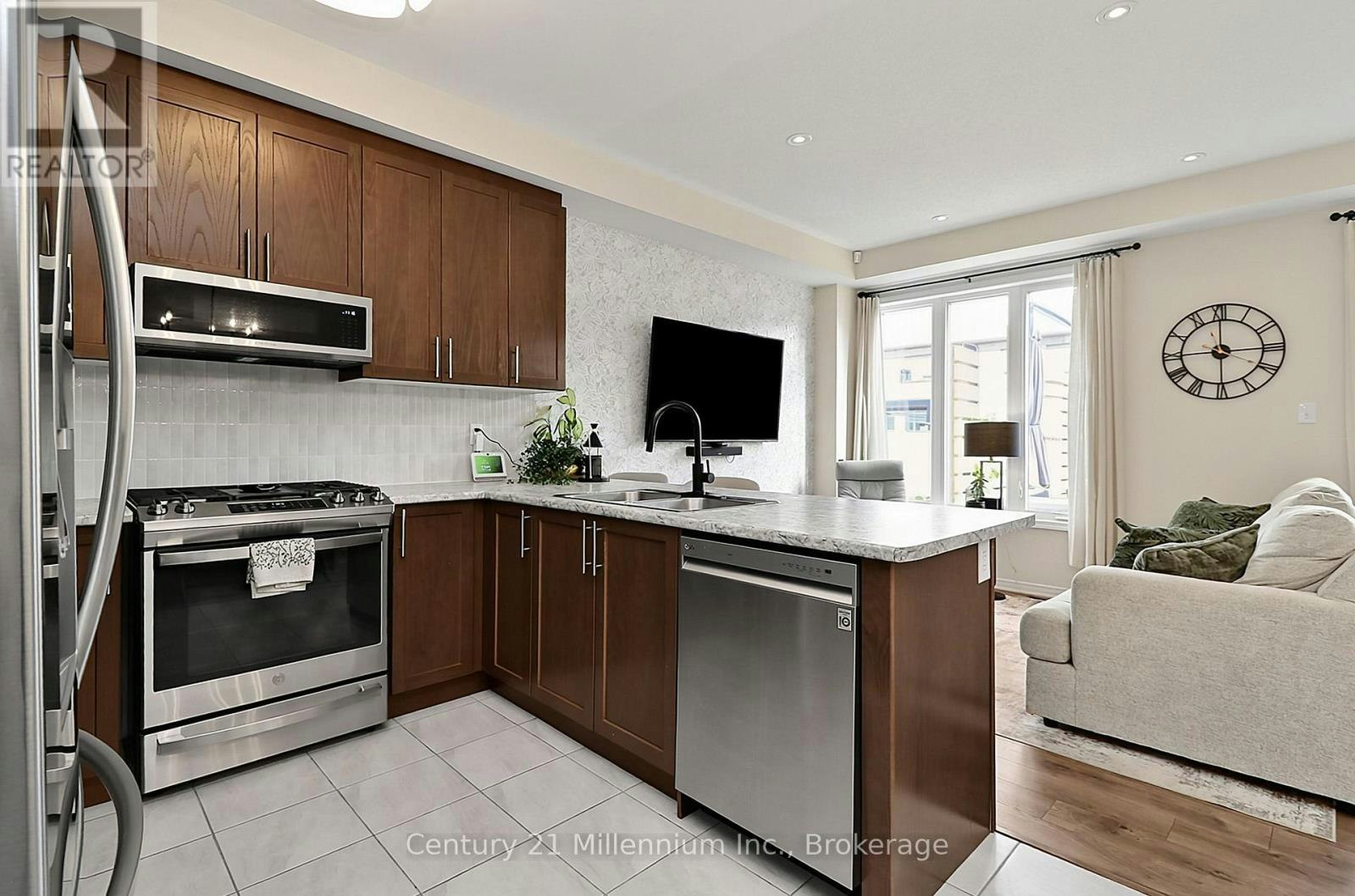 25 Kirby Avenue, Collingwood, ON, L9Y 3W8 - 15