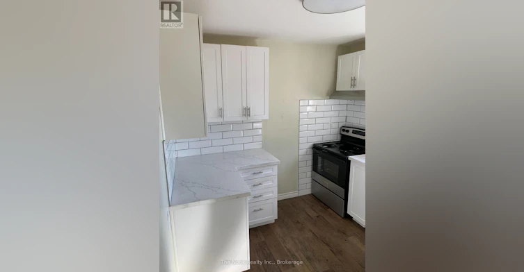 UPPER-210 Dovedale Drive, Whitby, ON, L1N 1Z6 - 4