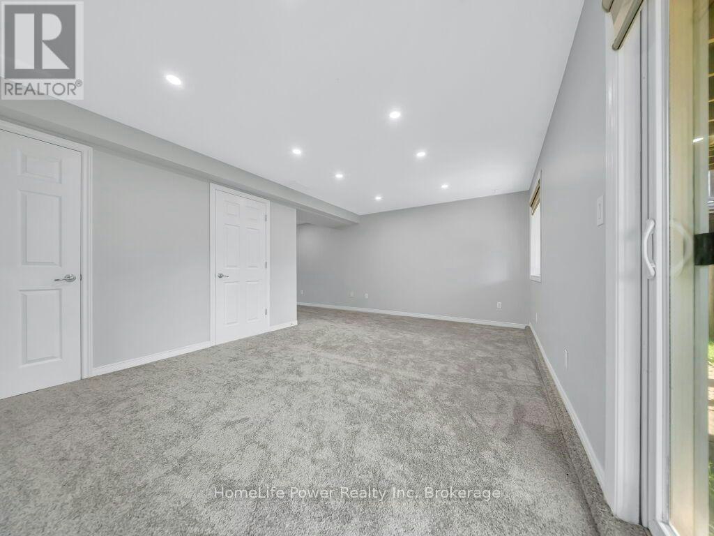 39 Reistview Street, Kitchener, ON, N2E 4H3 - 30