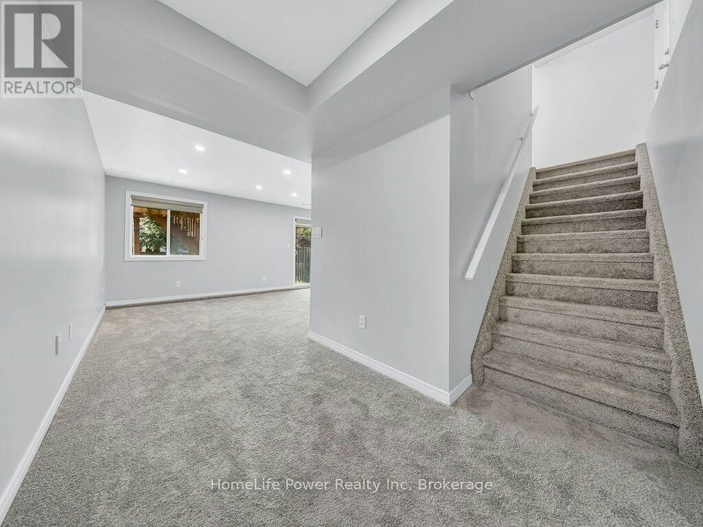 39 Reistview Street, Kitchener, ON, N2E 4H3 - 28