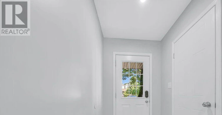 39 Reistview Street, Kitchener, ON, N2E 4H3 - 4