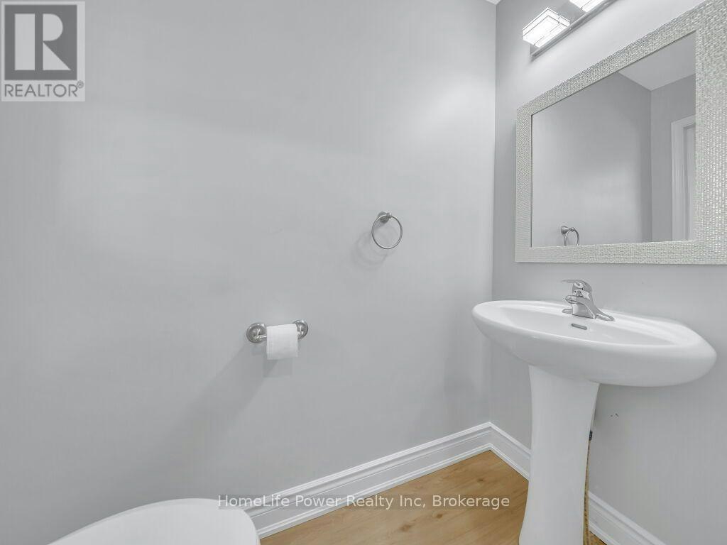 39 Reistview Street, Kitchener, ON, N2E 4H3 - 13