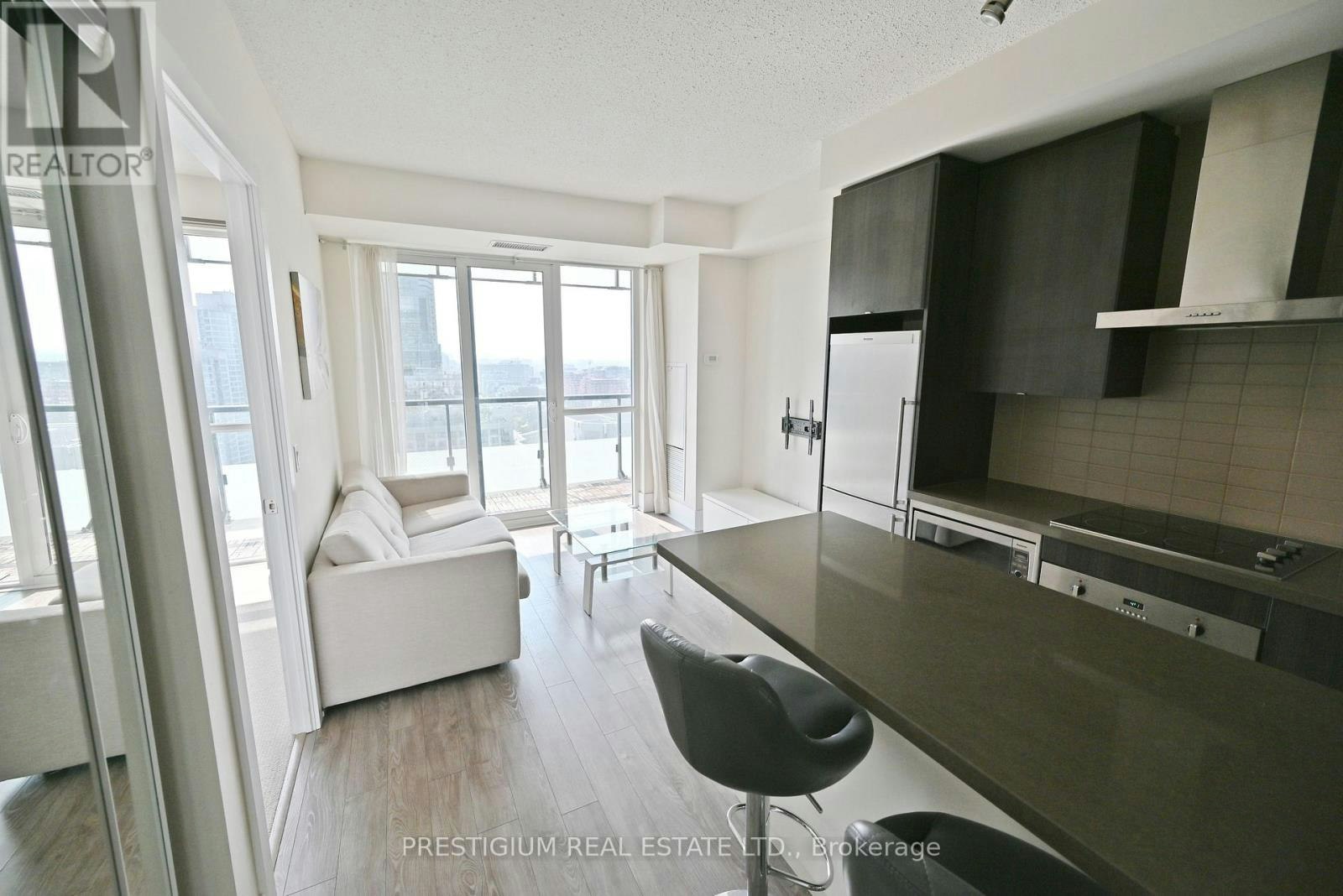 2601-300 Front Street W, Toronto, ON, M5V 0E9 - 3