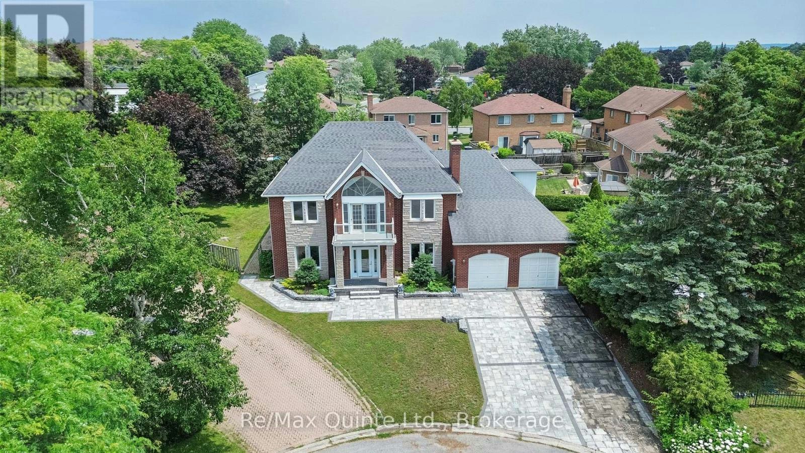 17 Applewood Court, Quinte West, ON, K8V 6J3