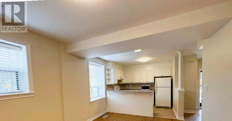 D-287 Sammon Avenue, Toronto, ON, M4J 1Z9 - 4