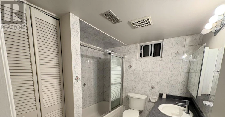 D-287 Sammon Avenue, Toronto, ON, M4J 1Z9 - 9