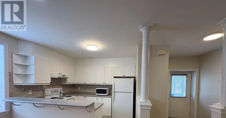 D-287 Sammon Avenue, Toronto, ON, M4J 1Z9 - 5
