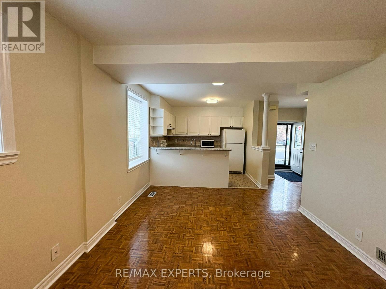 D-287 Sammon Avenue, Toronto, ON, M4J 1Z9 - 3