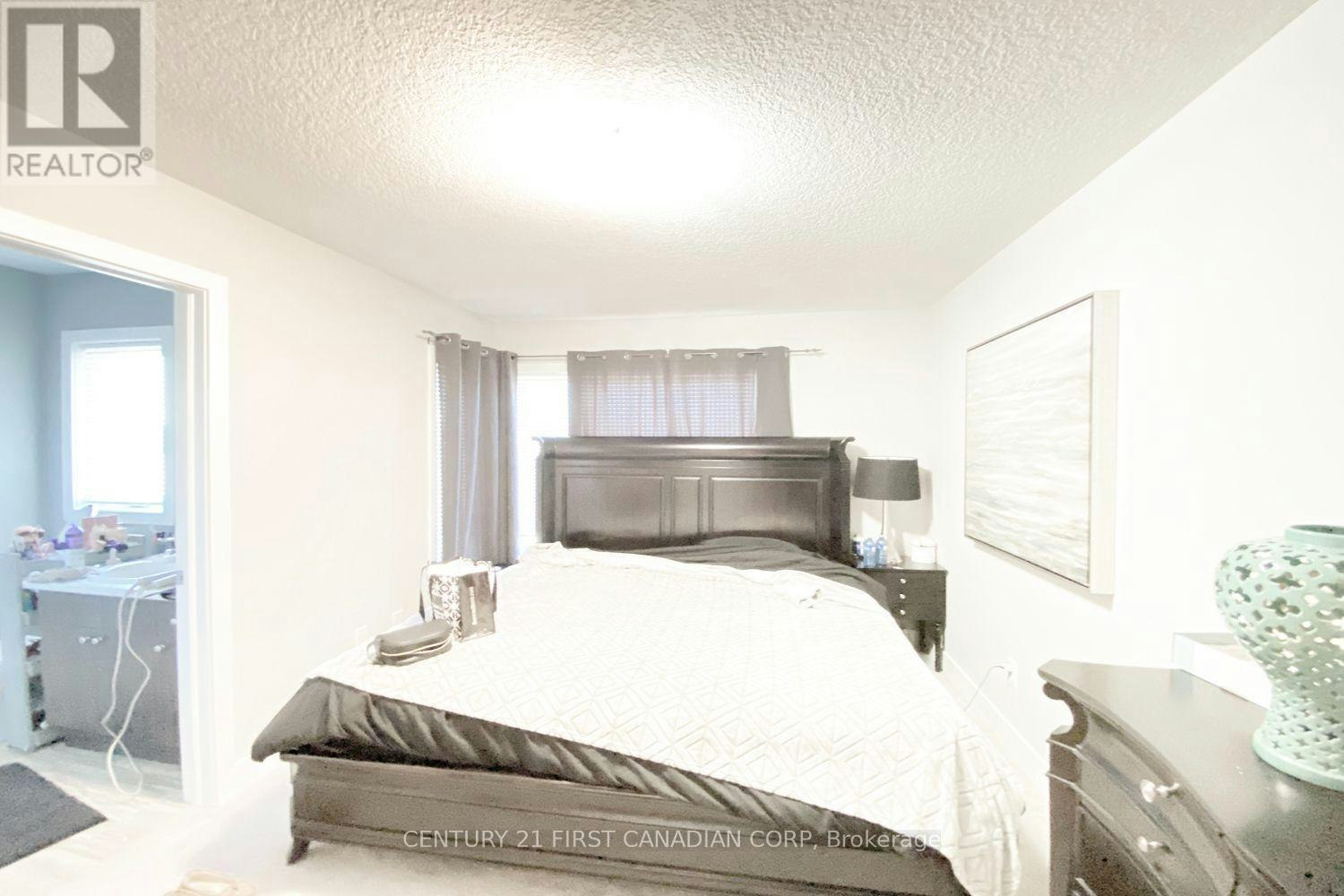 100-2070 Meadowgate Boulevard, London, ON, N6M 1C6 - 12