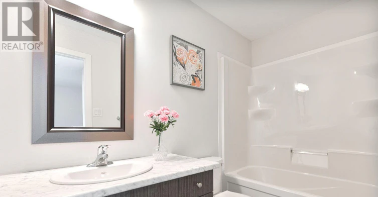 100-2070 Meadowgate Boulevard, London, ON, N6M 1C6 - 16
