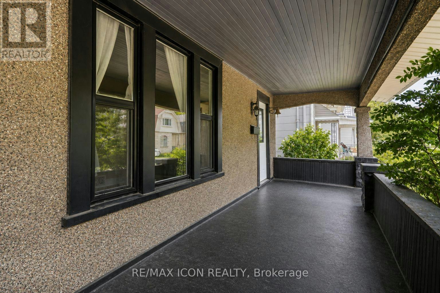 31 Mount Pleasant Avenue, London, ON, N6H 1C8 - 3