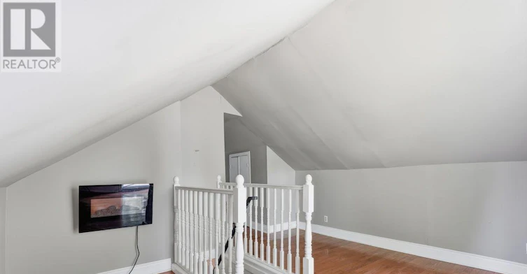 31 Mount Pleasant Avenue, London, ON, N6H 1C8 - 24