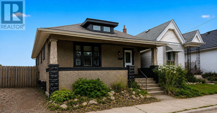 31 Mount Pleasant Avenue, London, ON, N6H 1C8
