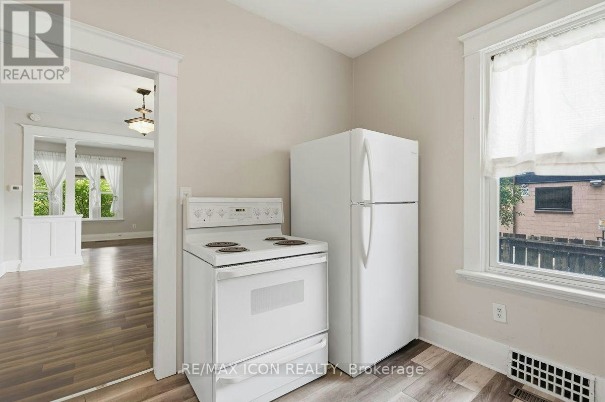 31 Mount Pleasant Avenue, London, ON, N6H 1C8 - 14