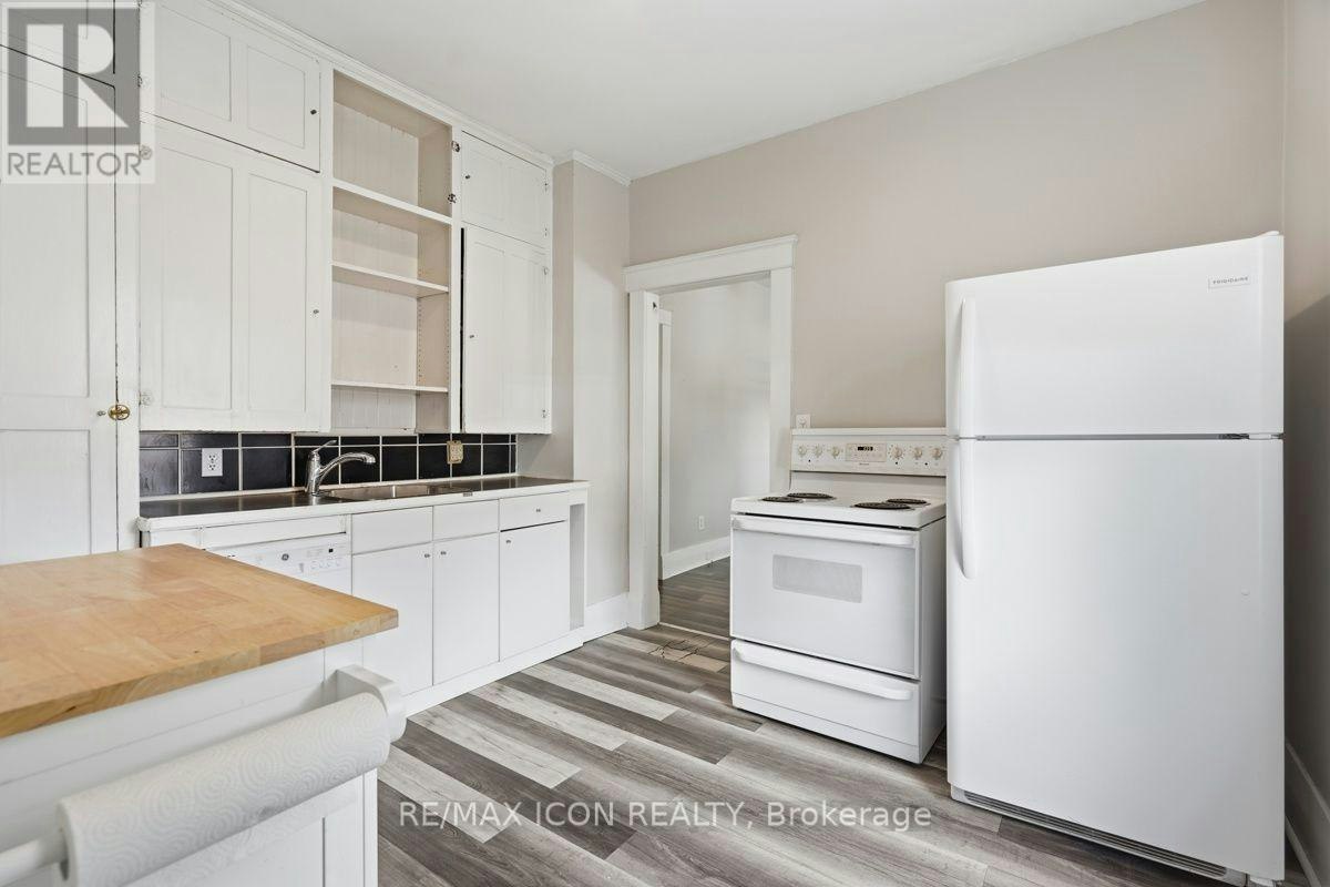 31 Mount Pleasant Avenue, London, ON, N6H 1C8 - 12